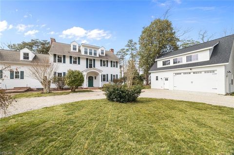 988 Michaelwood DR Virginia Beach VA 23452