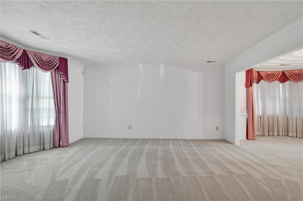 1800 Clearwater CT