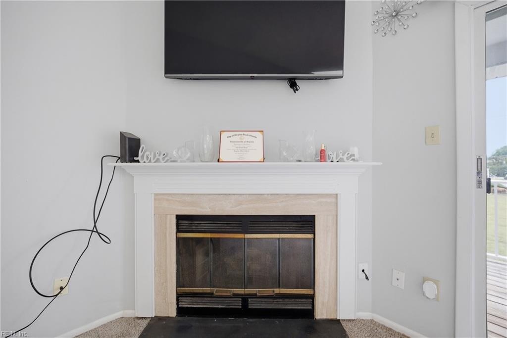 5661 Summit ARCH