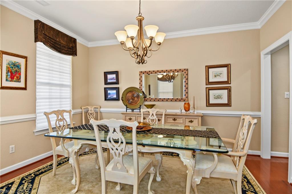 2984 Elegance LN