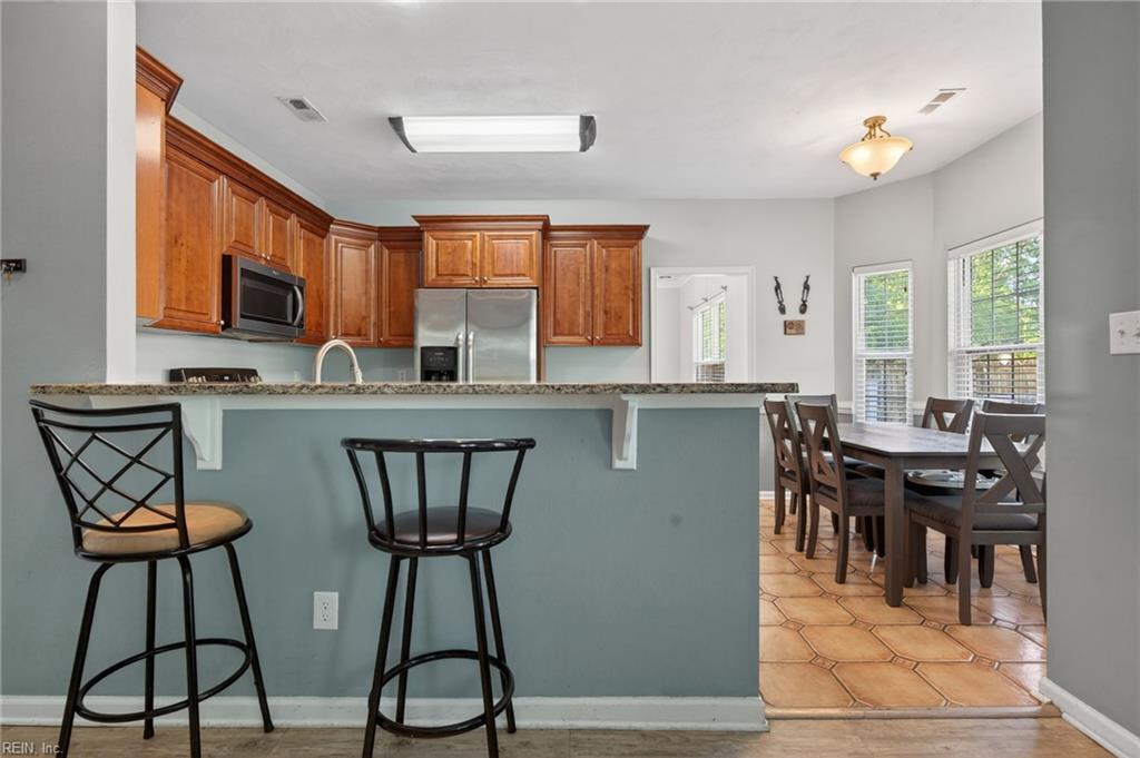 2217 Arrowstone CT