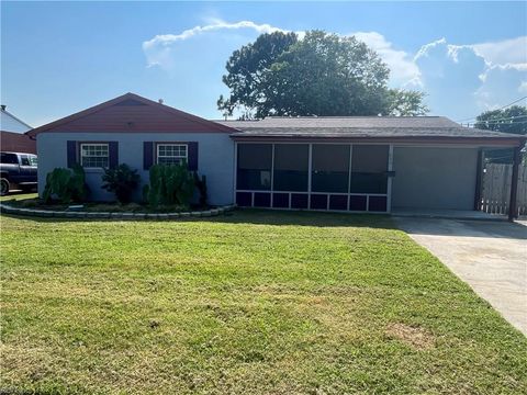 639 Fairfield BLVD Hampton VA 23669