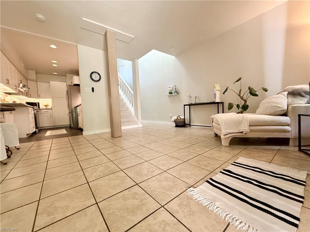 839 Virginia CT