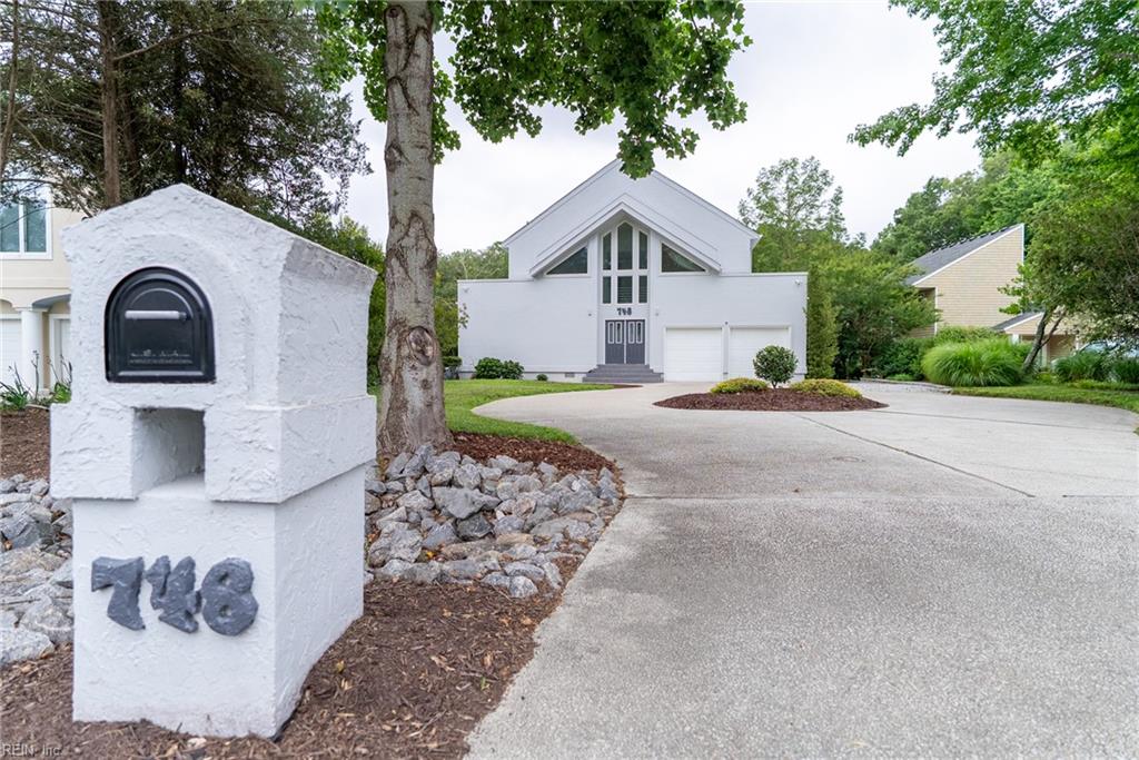 748 Virginia Dare DR