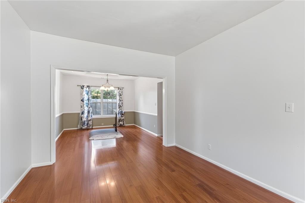 3861 Whitley Park DR
