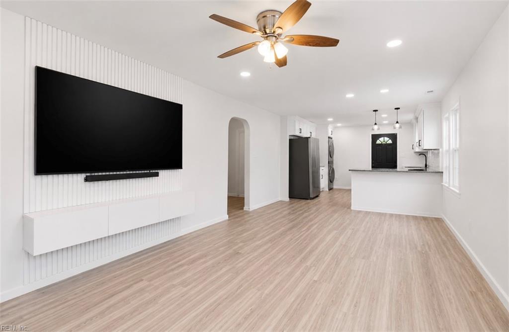 723 North AVE