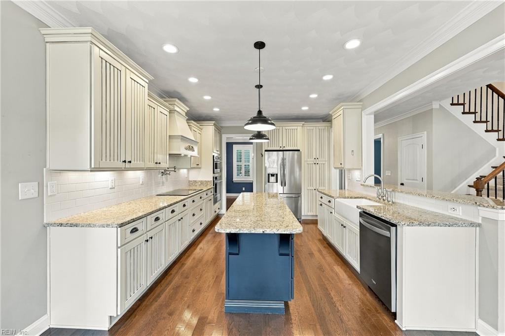 1108 Kathleen LN