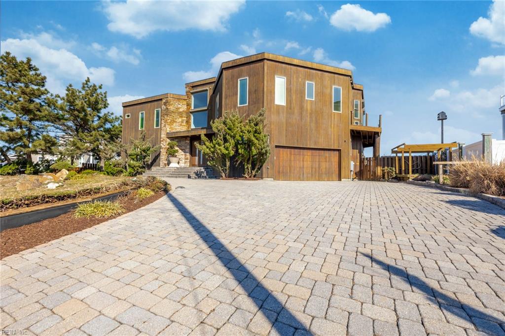 2220 Sandfiddler RD