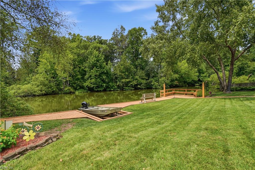 4724 Woodwind WAY