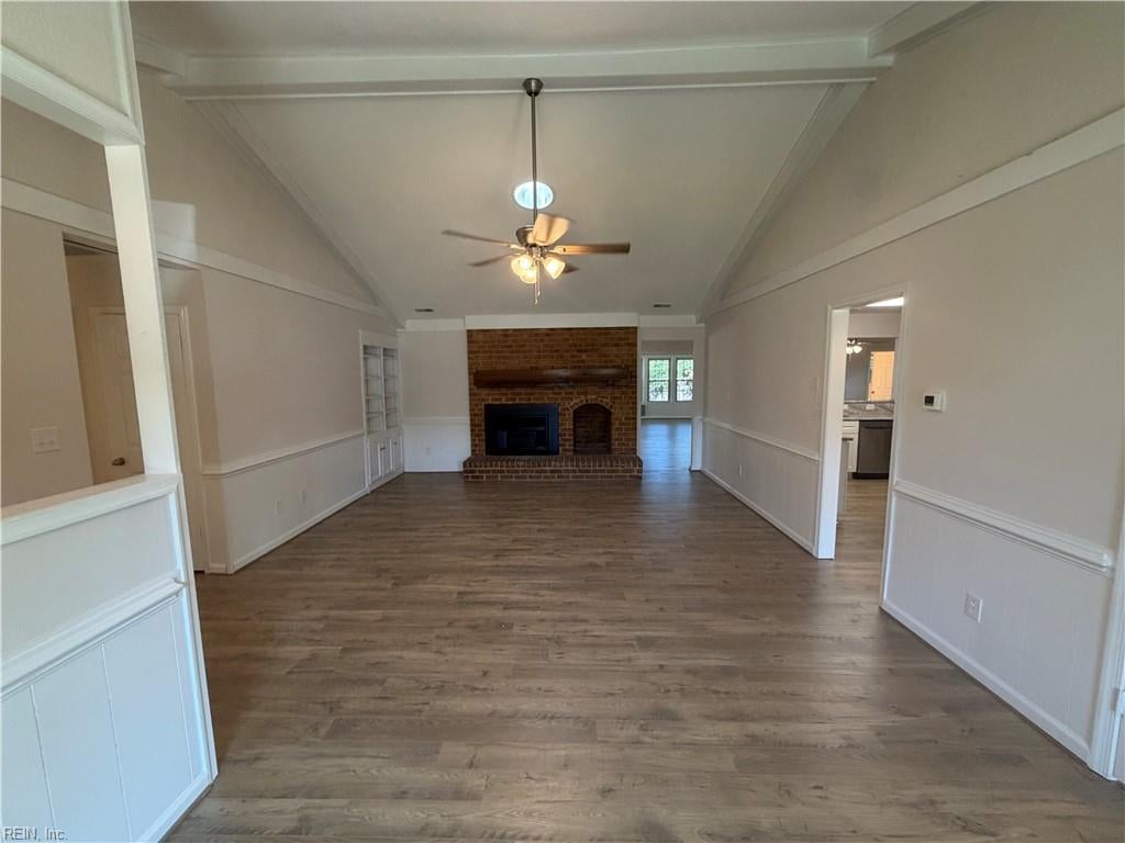 908 Priscilla LN