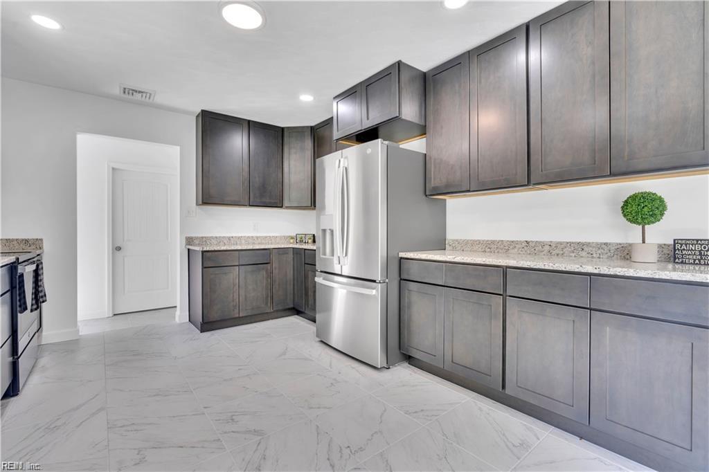 4505 William Pitt LN