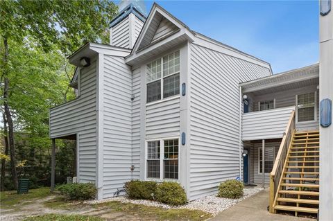 644 Waters DR Virginia Beach VA 23462