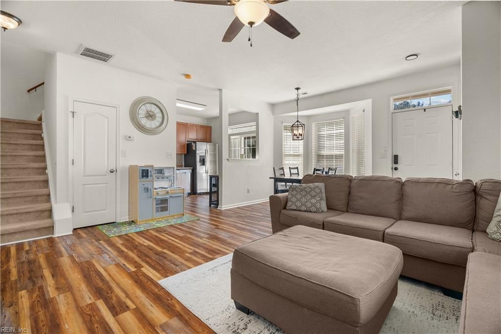 1103 Teton CIR