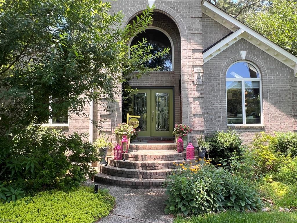 2908 Gaines LNDG