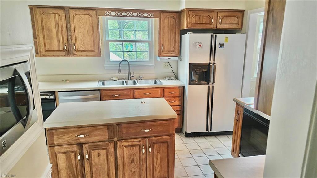 3704 Summer PL