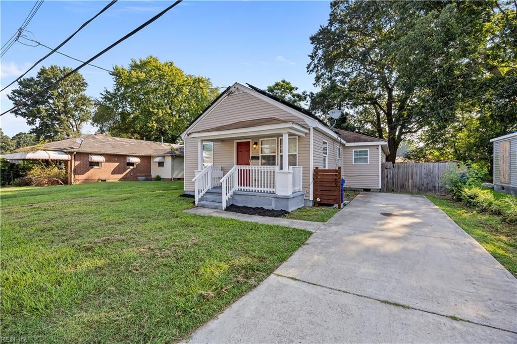 2509 Evergreen PL