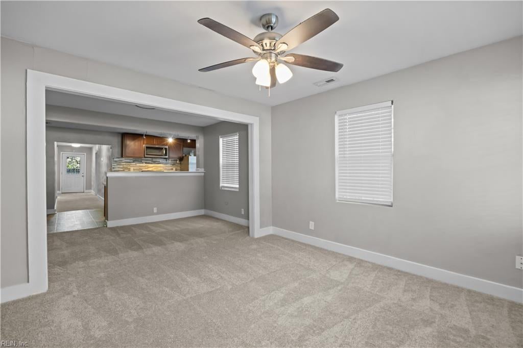 2509 Evergreen PL