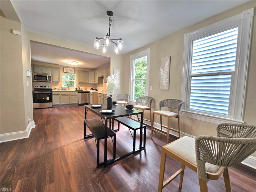 66 Elm AVE