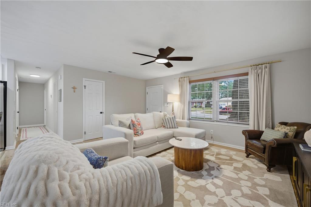 4908 Pimlico CIR