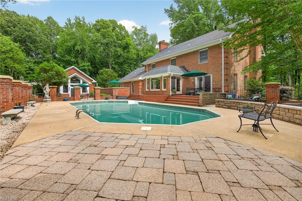 516 Peaceful RD