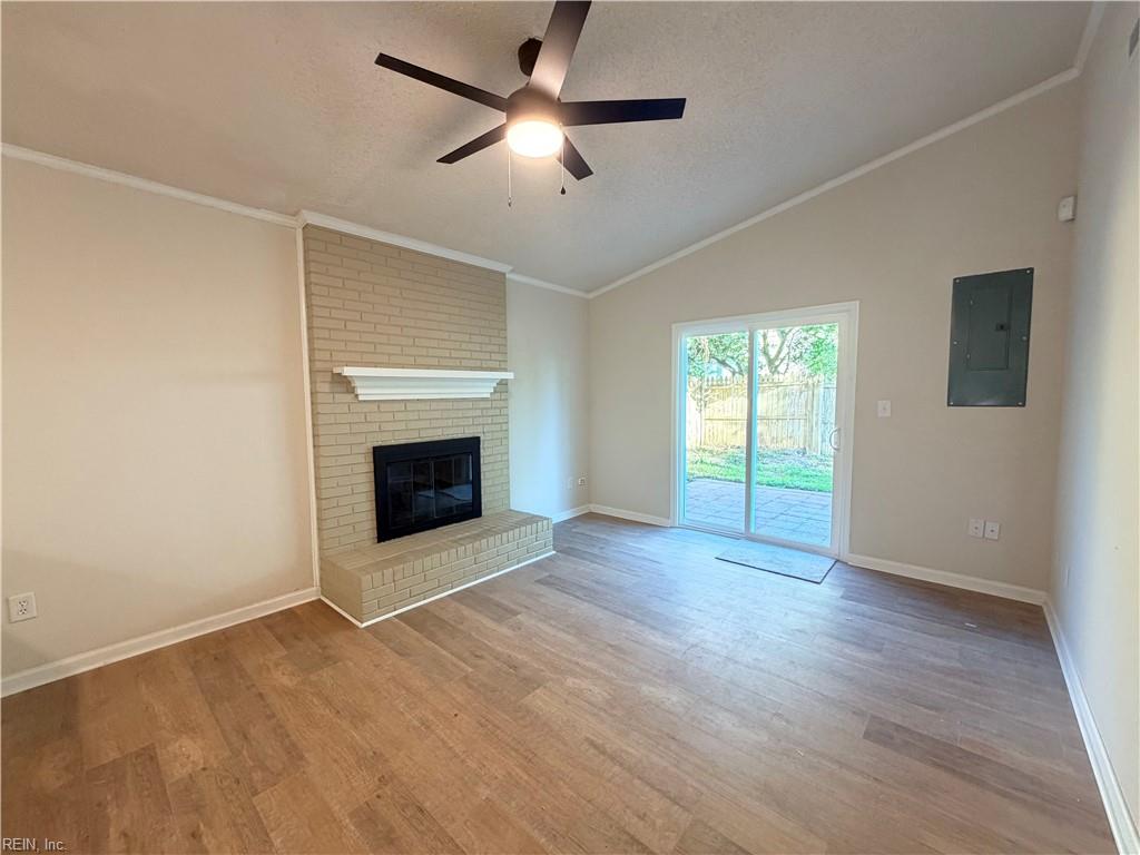 980 Wildflower CT