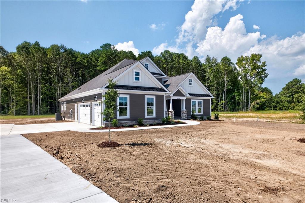 4020 Tucker LN