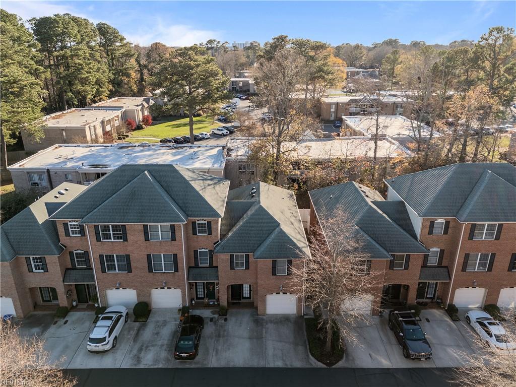 1017 Draketail Ln LN