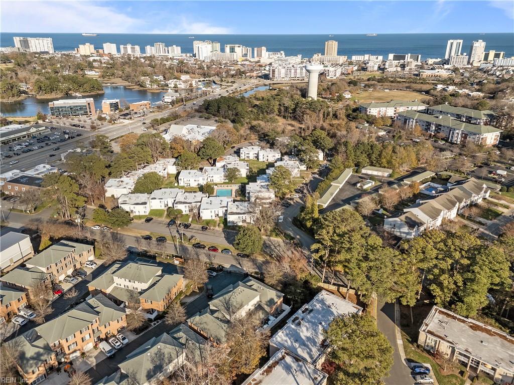 1017 Draketail Ln LN