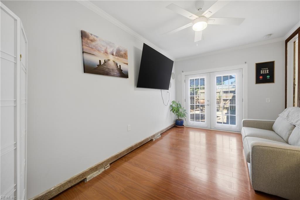 200 Burleigh AVE