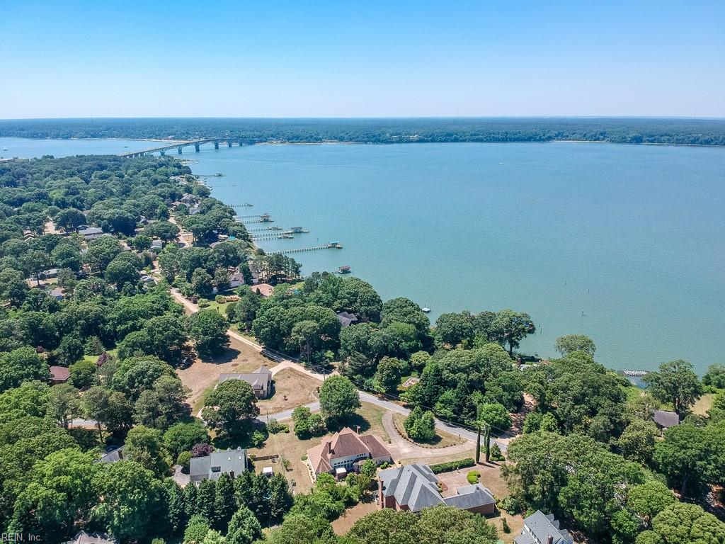 1711 Tyndall Point RD