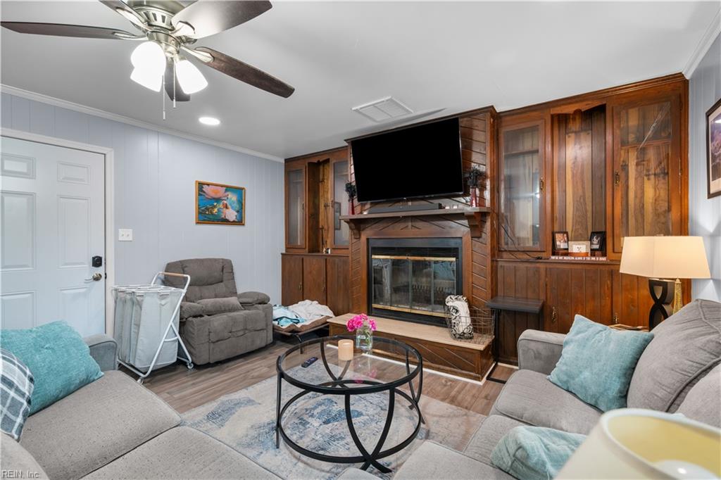 310 Old Menchville RD B