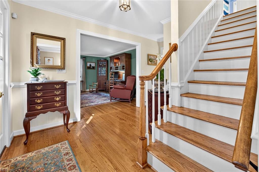 424 Susan Constant DR