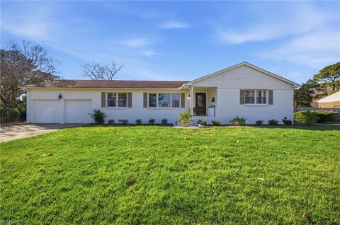 841 Queen Elizabeth DR Virginia Beach VA 23452