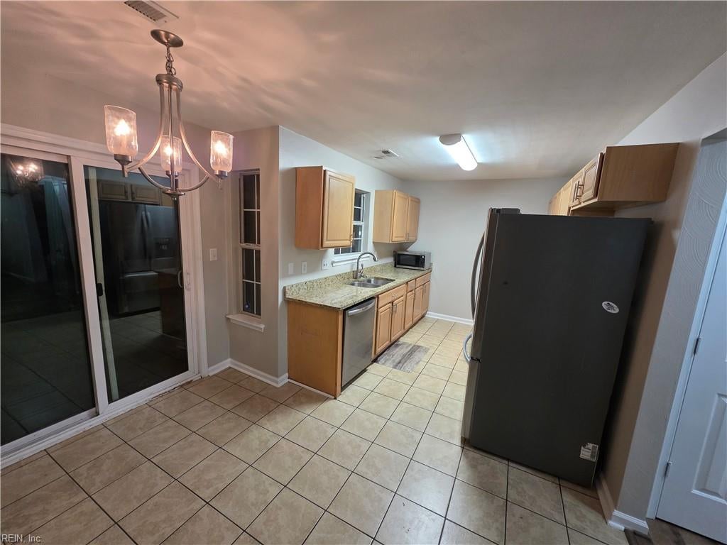 349 Circuit LN