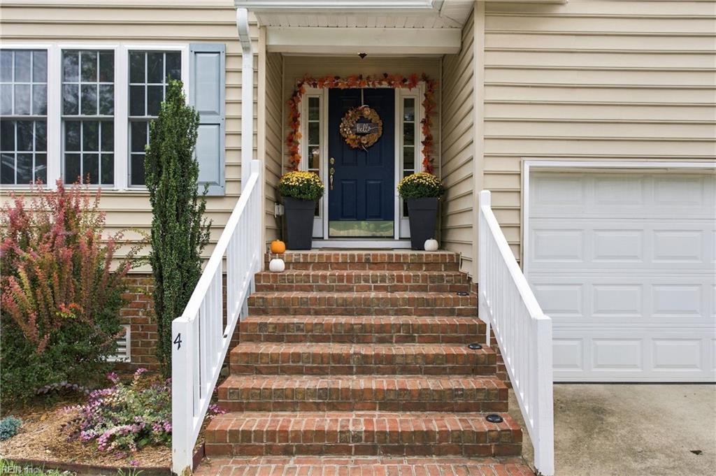 4 Walters LN