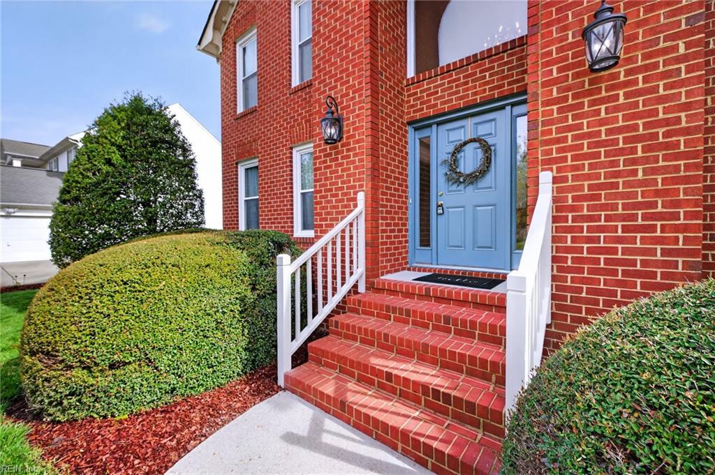 2332 Upper Greens PL