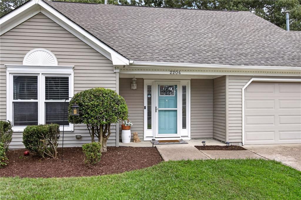 2204 Timberdale CT