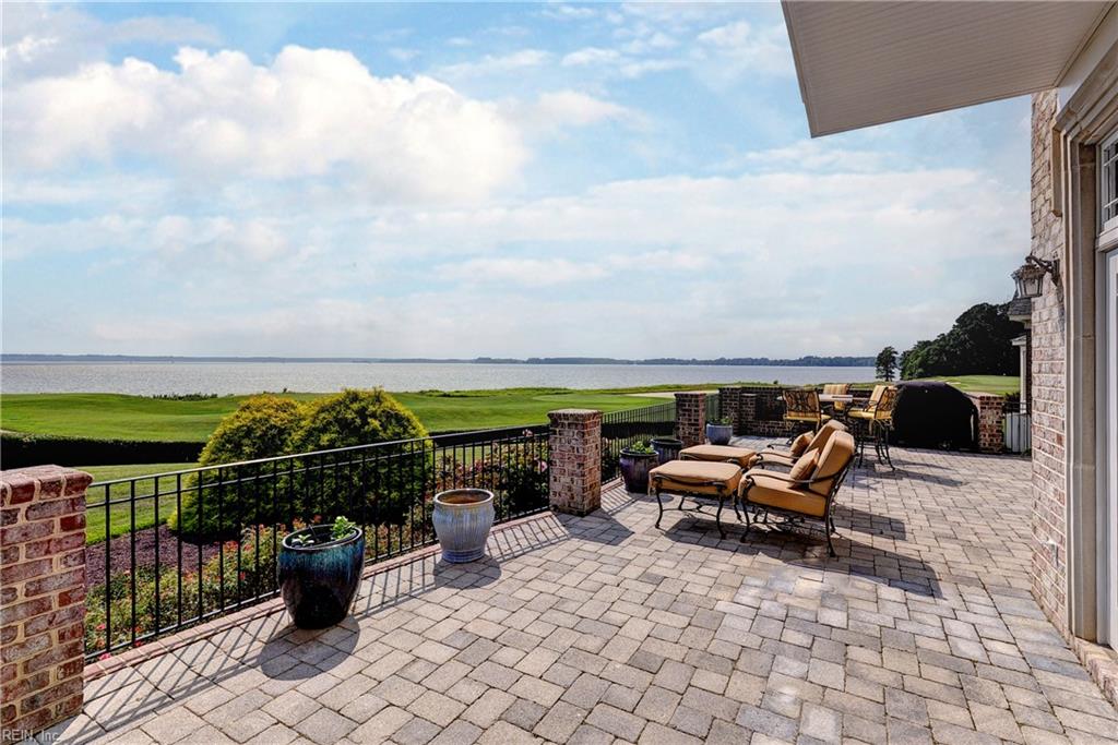 2925 Barrets Pointe RD