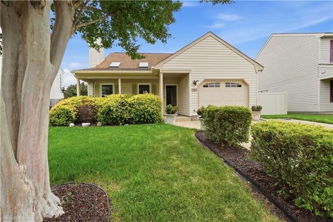 1924 Harpers Ferry DR Virginia Beach VA 23464