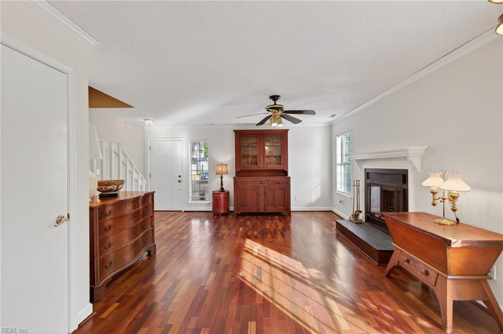 2317 Bastion CT