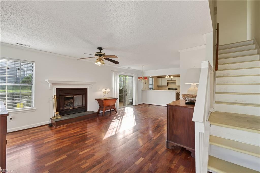 2317 Bastion CT