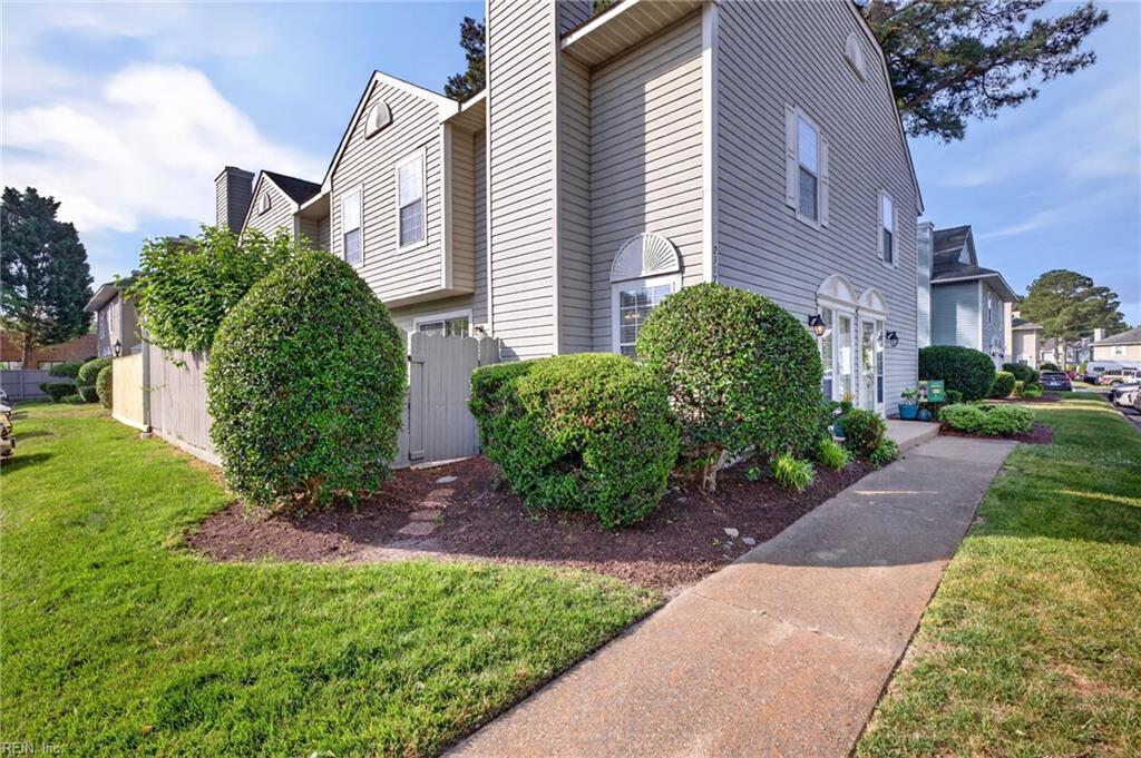 2317 Bastion CT