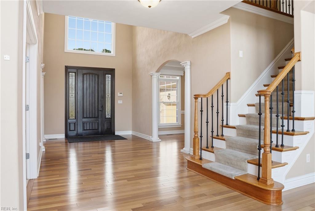 1188 Knights Bridge LN