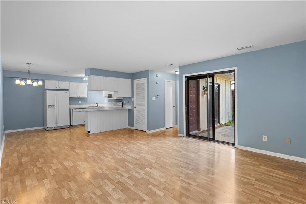 1113 Lands End WAY 25D1