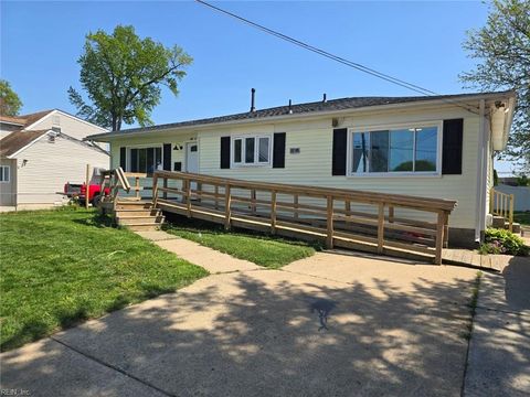 4833 Linshaw LN Virginia Beach VA 23455