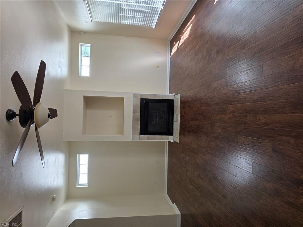 4020 River Breeze CIR