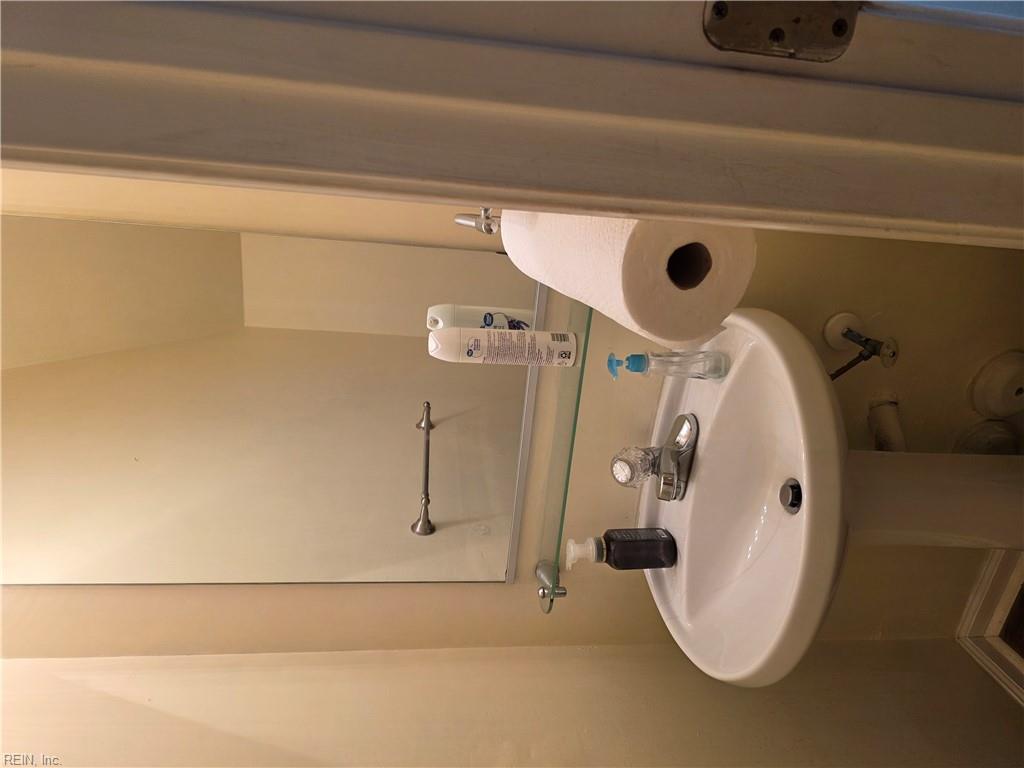 4020 River Breeze CIR