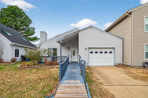 1727 Delaney ST Virginia Beach VA 23464