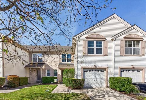 5136 Heathglen CIR Virginia Beach VA 23456