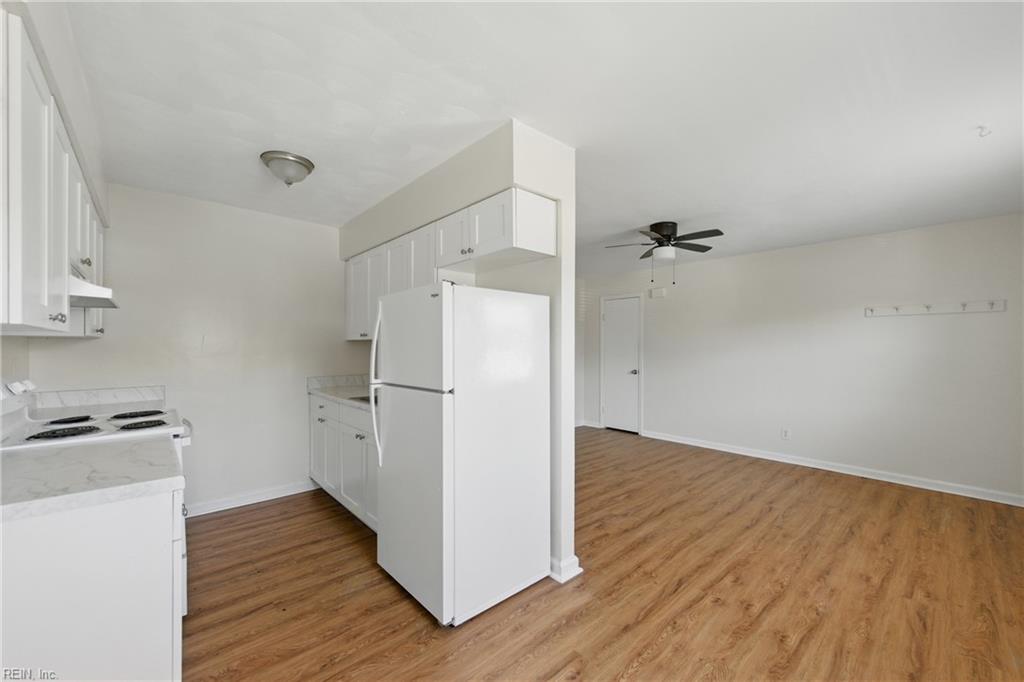 711 Easy ST